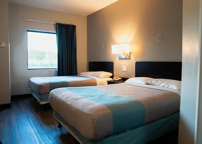 Hotel 6-caseyville, Il - Il Caseyville
