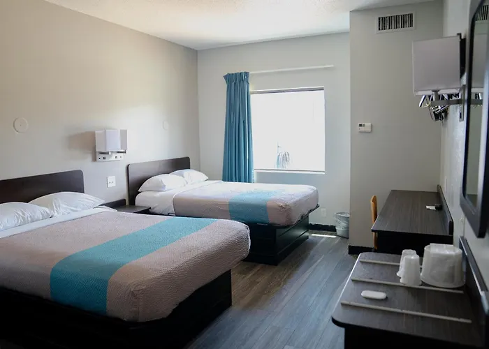 Hotel 6-caseyville, Il - Il 2*